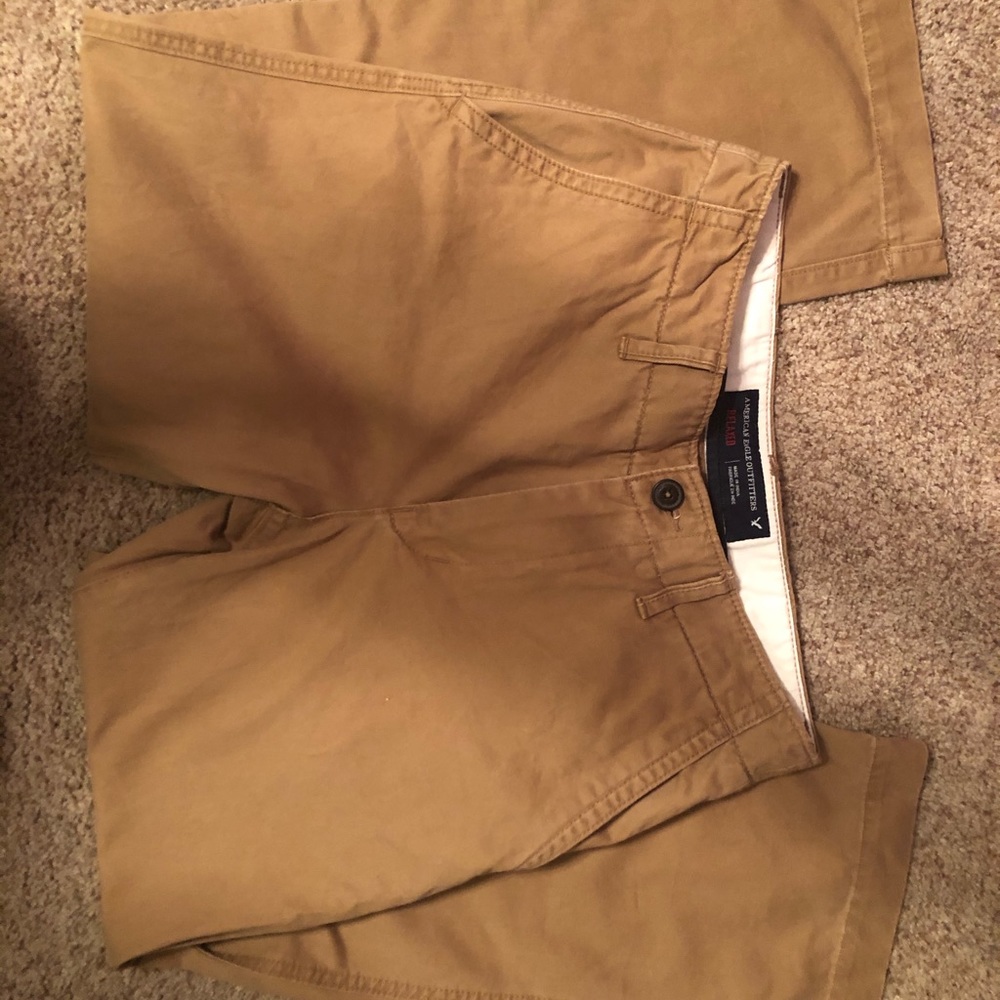 Men’s American Eagle Khaki Pants